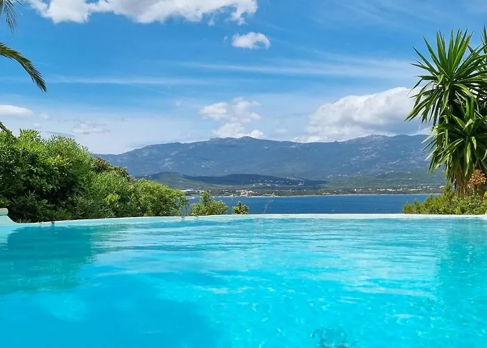 Charmante A Porto-vecchio Avec Piscine ヴィラ ポルトヴェッキオ